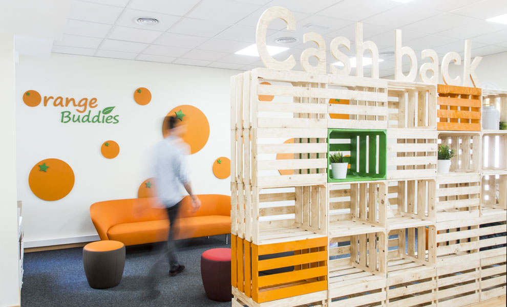 OrangeBuddies branch office Barcelona moves to a bigger office